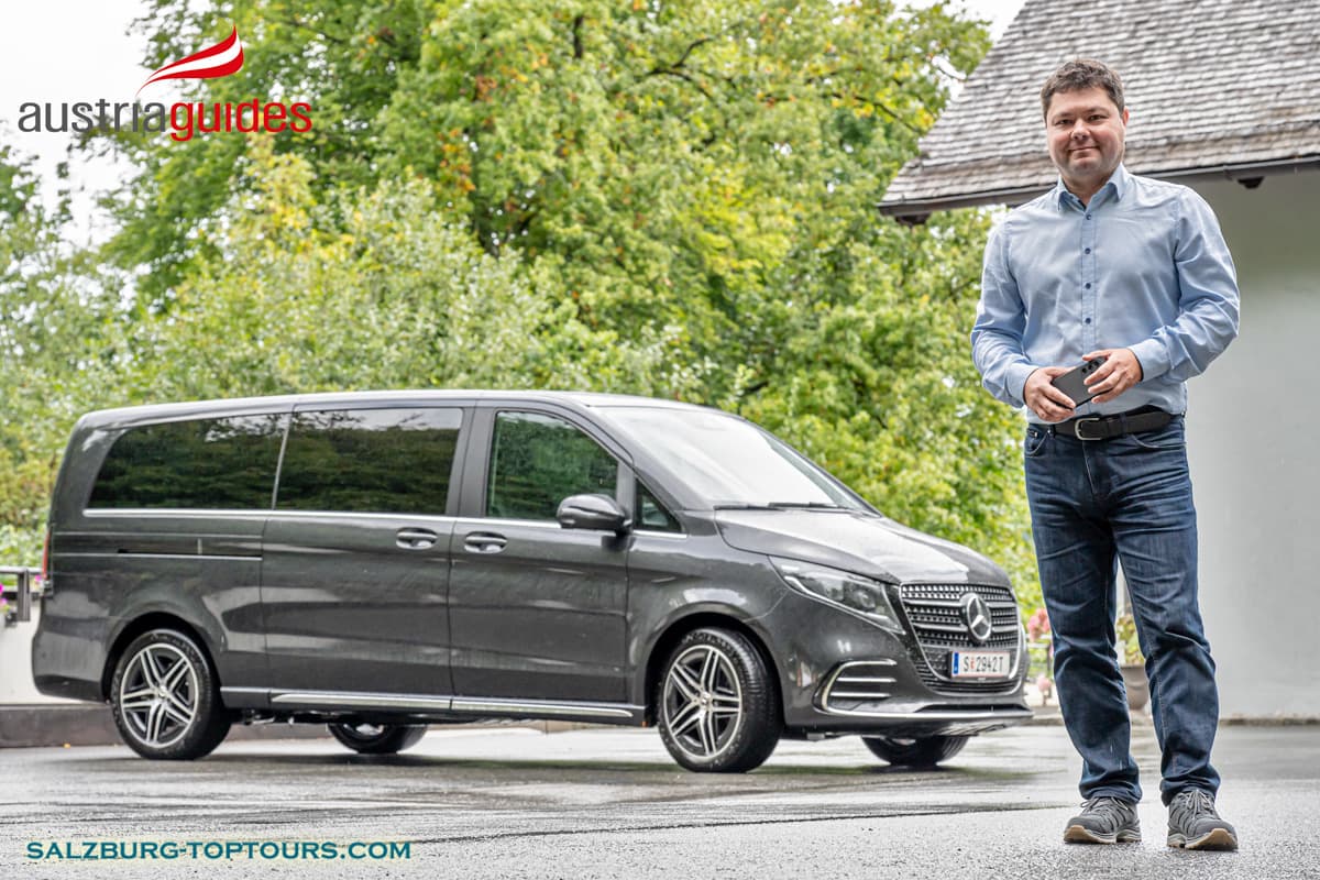 Private Sightseeing Transfers: Combine Your Journey with Expert Tours