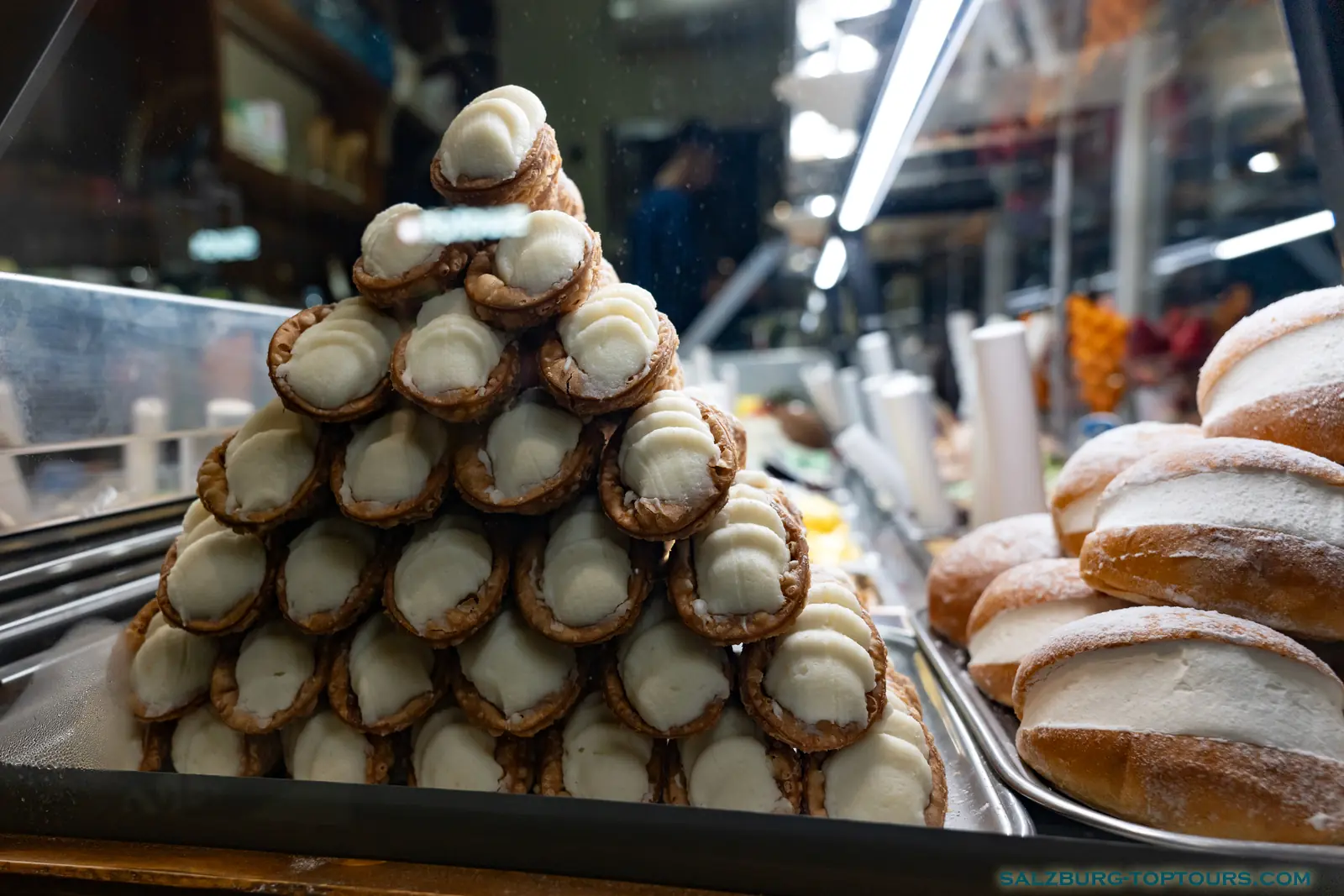 Salzburg toptours blog florence cream rolls | Salzburg Top Tours by Eugene