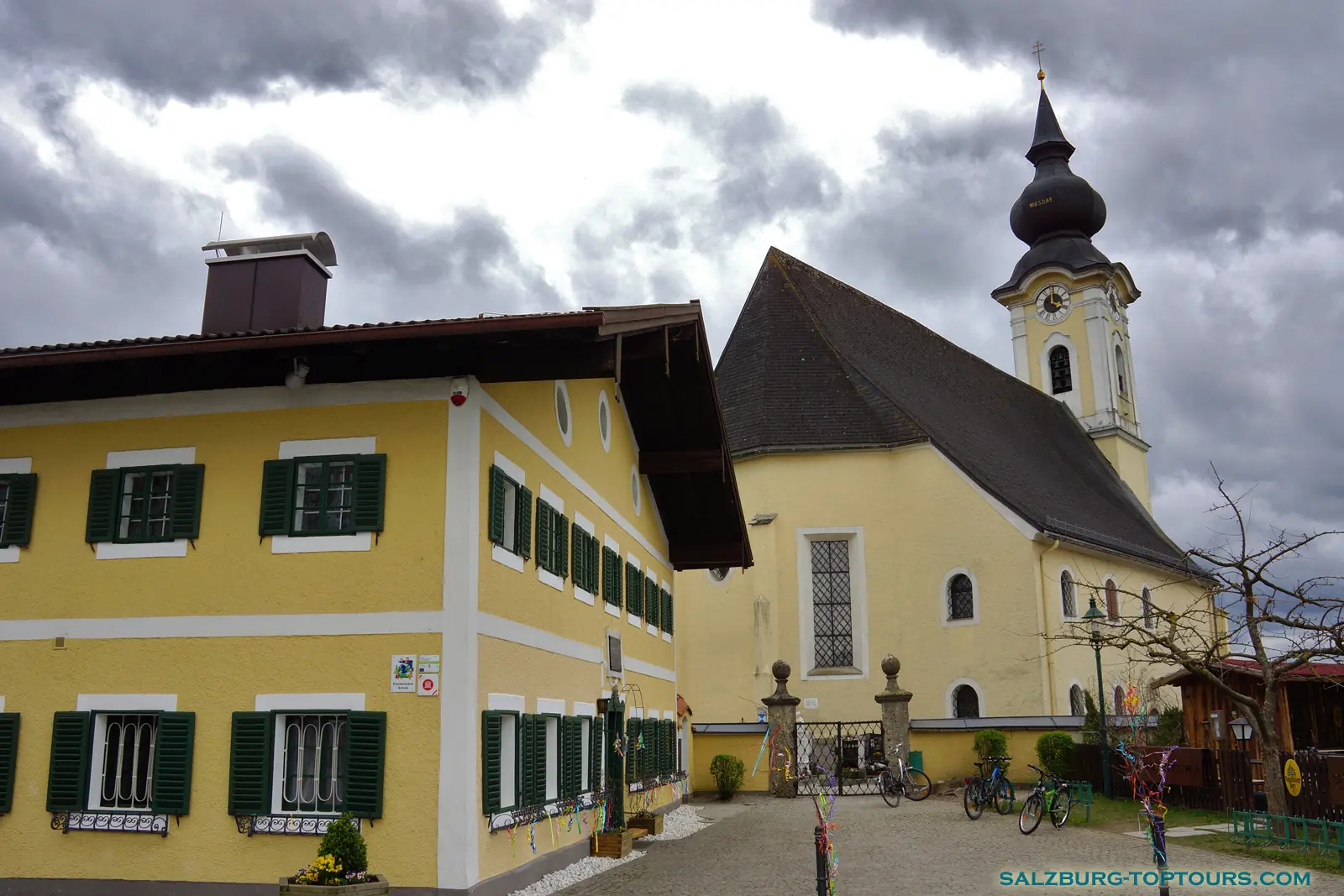 Salzburg toptours silent night arnsdorf gruber school | Salzburg Top Tours by Eugene