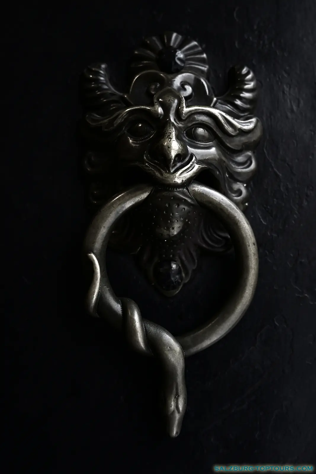 Salzburg toptours street photography doorknob | Salzburg Top Tours by Eugene