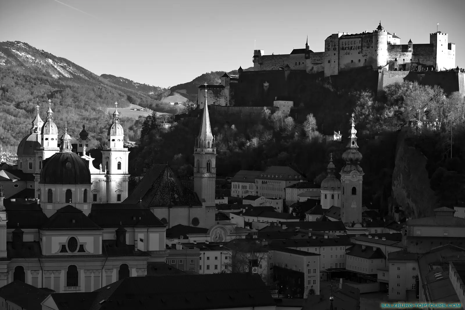 Salzburg toptours street photography panorama | Salzburg Top Tours by Eugene