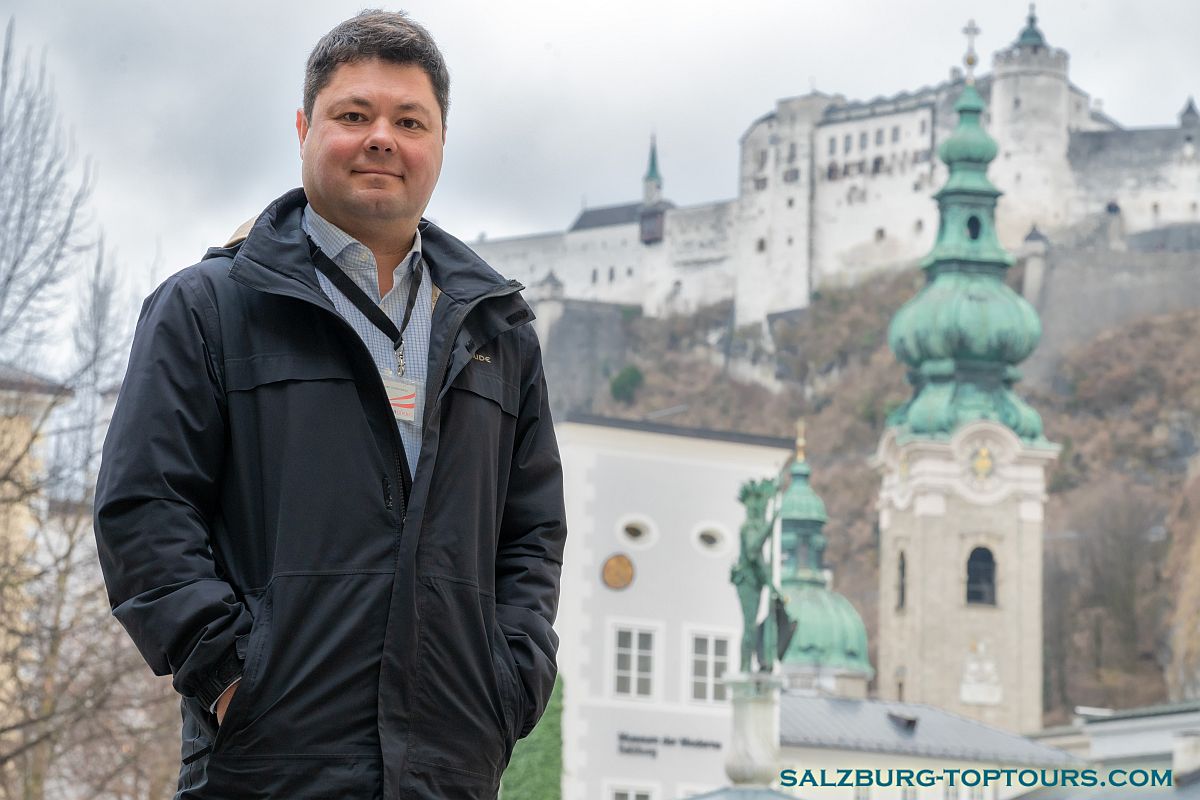 Certified Austria Guide in Salzburg: Private Tours & Premium Transport